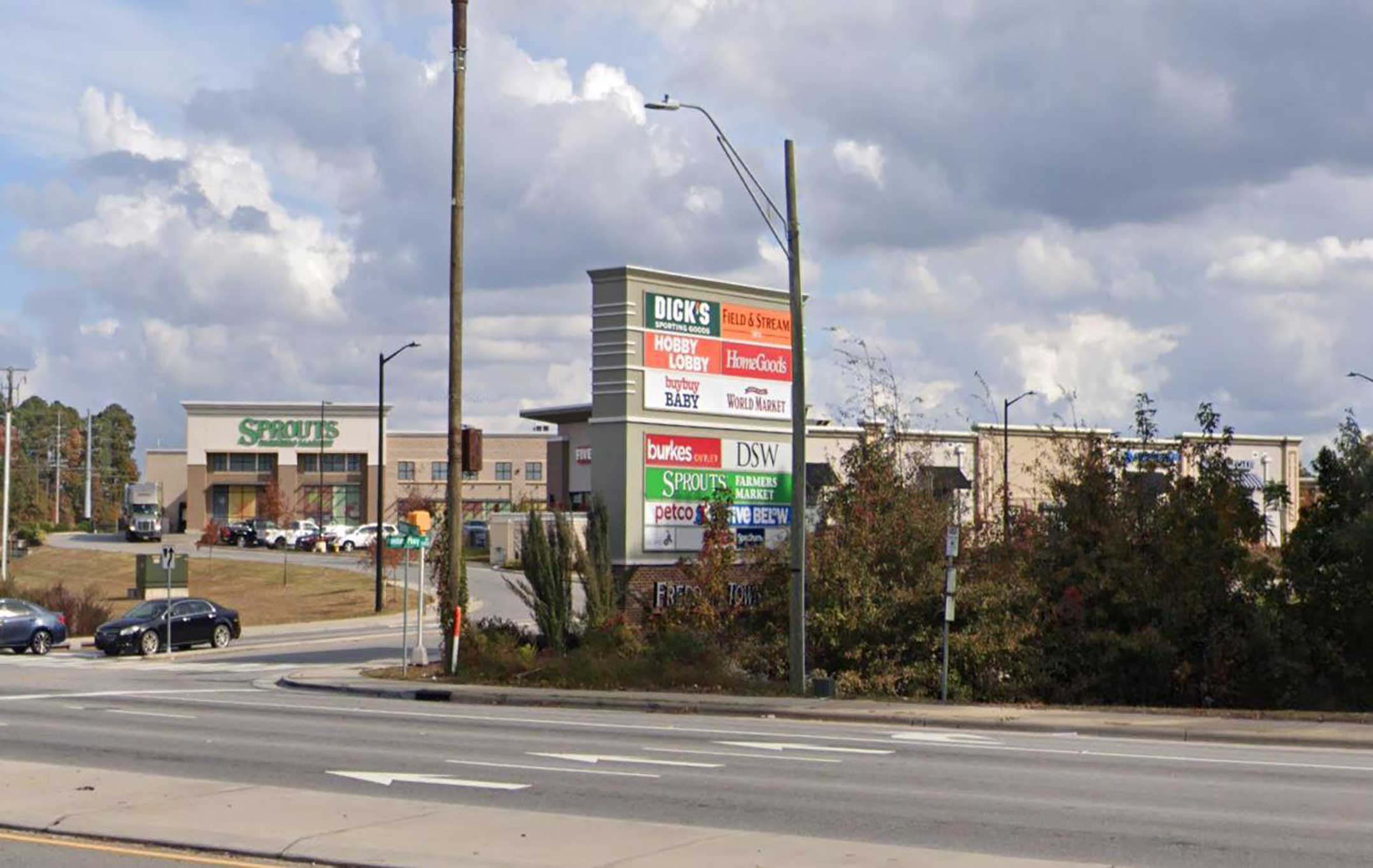 Freedom-Town-Center